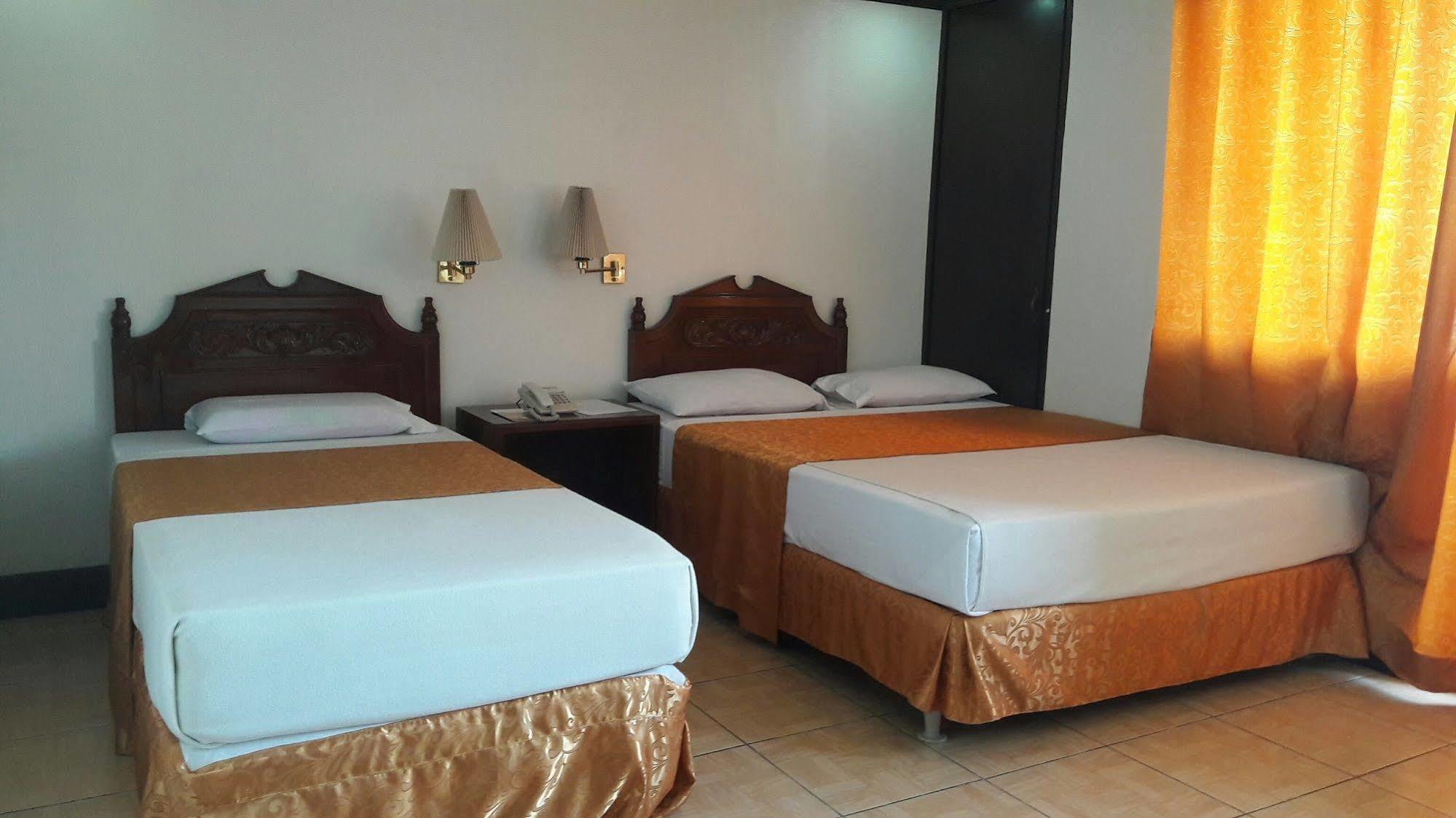 Don Felipe Hotel Ormoc Eksteriør bilde